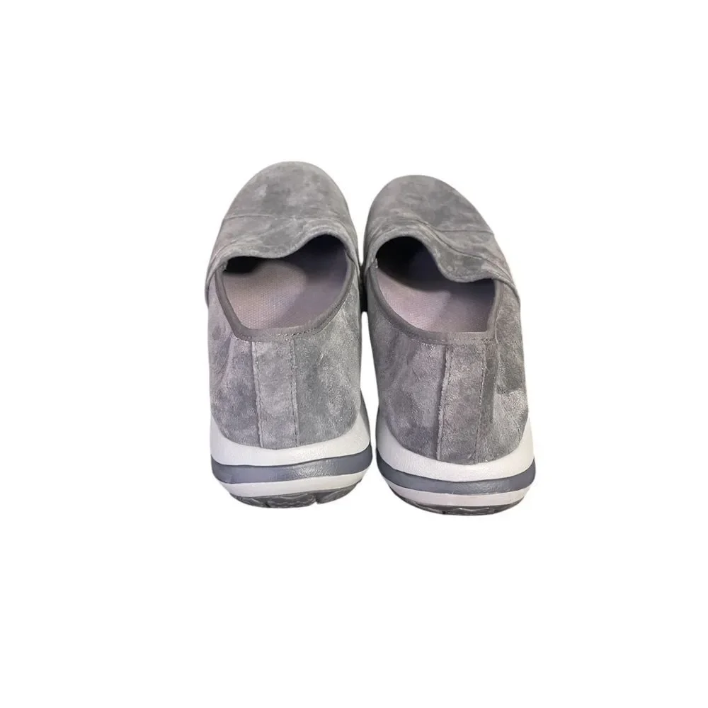 L.L.Bean Gray Suede Slip On Comfort‎ Shoes Casual Walking Flats